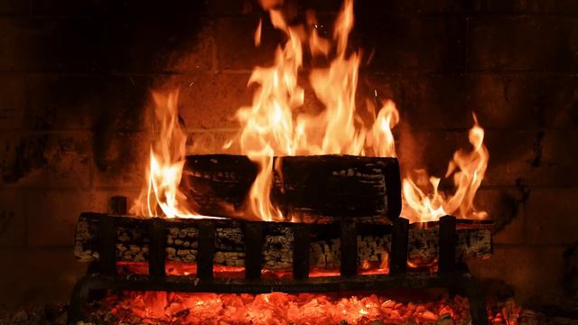 Christmas Fireplace & Relaxing Guitar Christmas Music 🎄🔥 Instrumental 4K Fireplace Ambience
