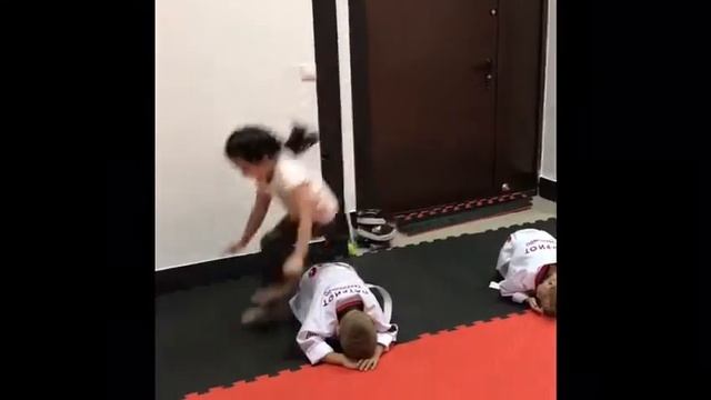 Гимн клуба тхэквондо смотреть онлайн