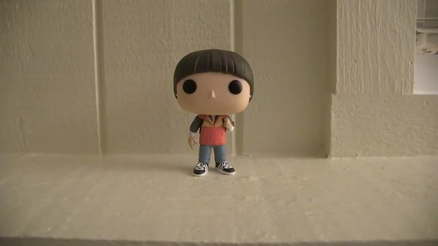 Stranger Things Dimension Switch смотреть онлайн