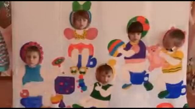 Театральная сценка выпускников детского сада - "Вот сидим мы на горшочках" смотреть онлайн