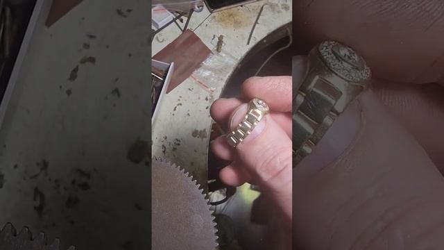 кольцо браслет с бриллиантом смотреть онлайн