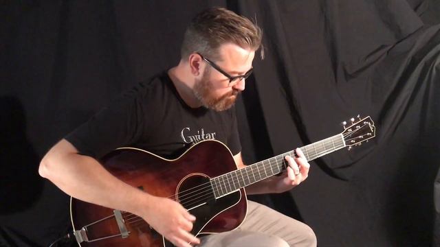 Kim Walker Round Hole Archtop by Guitar Gallery смотреть онлайн