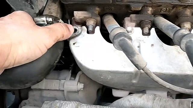 fuga de anticongelante (Chevrolet Chevy) смотреть онлайн