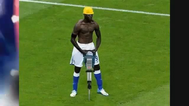 Марио Баллотели в тюрьме??????