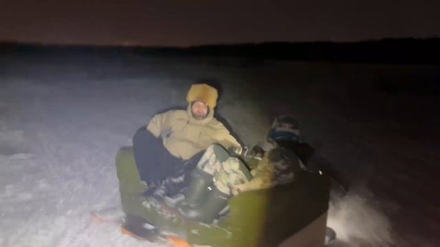 СЛЕТЕЛА ШАПКА смотреть онлайн