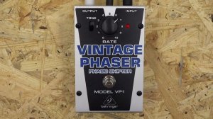 Behringer VP1 Vintage Phaser - EHX Small Stone Clone