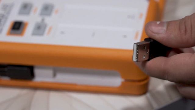 ESTE ES EL MEJOR TECLADO MIDI PORTÁTIL DEL MERCADO - Un teclado con las 3B - Arturia Microlab смотреть онлайн