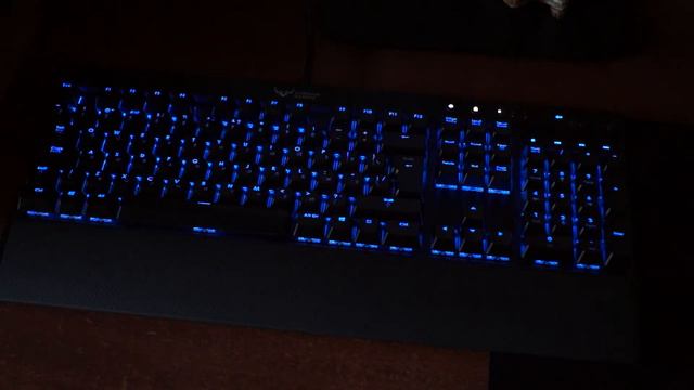 Corsair K70 RGB (смена цвета) смотреть онлайн