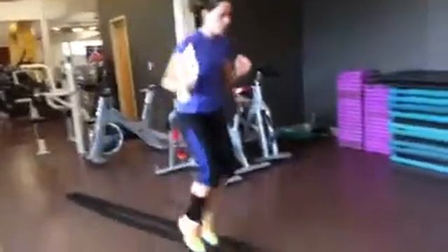 HiiT Day 305 смотреть онлайн