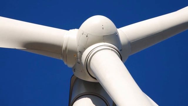 Колоссальный ветрогенератор и 500 гВт солнечных панелей. смотреть онлайн