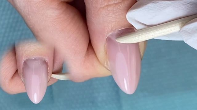 Поднятие кутикулы апельсиновой палочкой смотреть онлайн