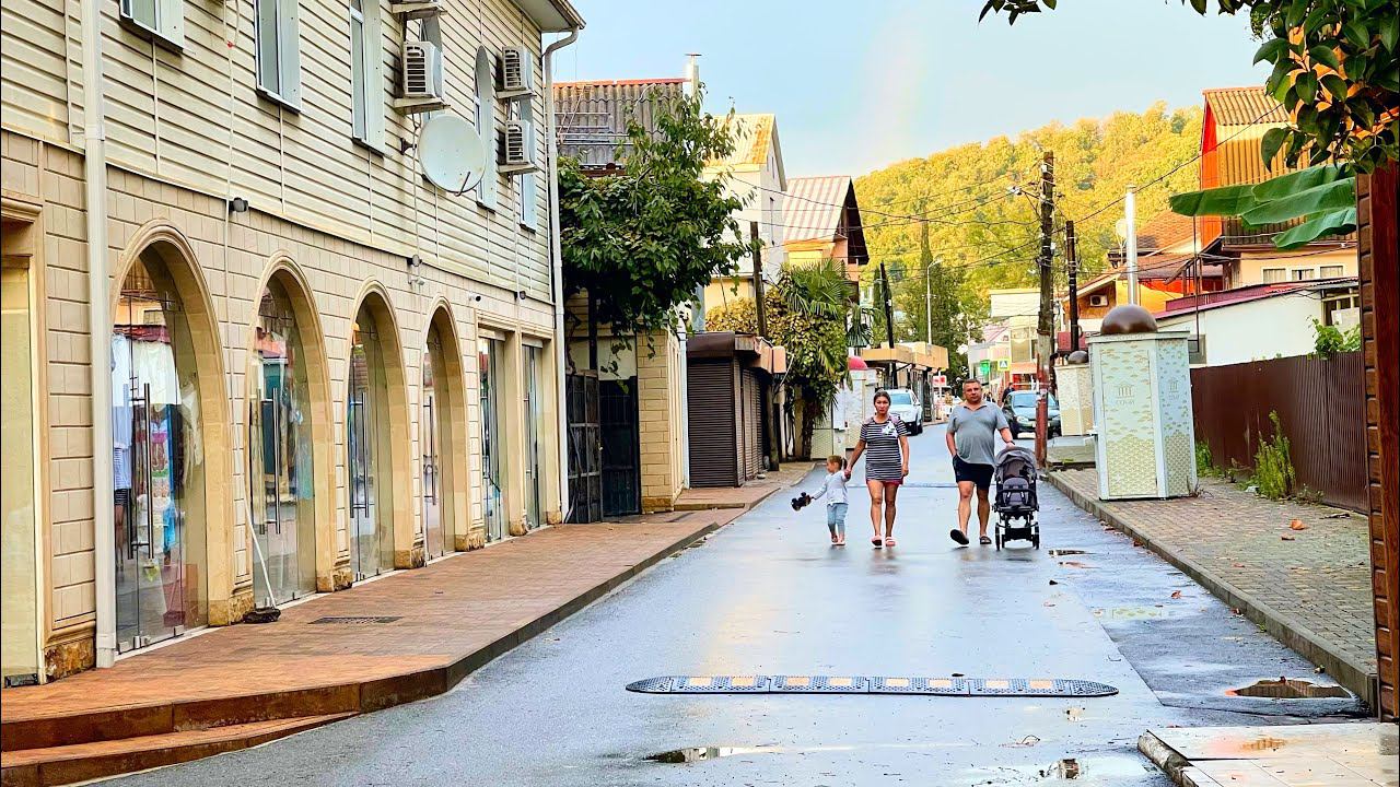 Сочи. Вардане. Вот и закончился бархатный сезон ⛱️. Обстановка на пляже️ смотреть онлайн