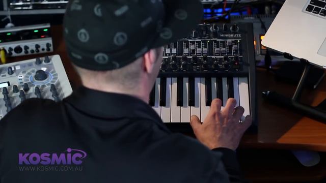 Arturia Minibrute Sound Demonstration