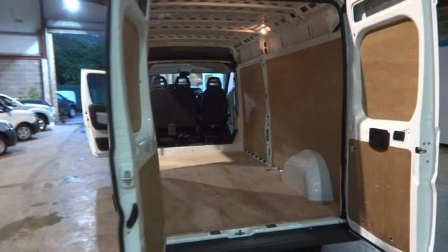 SF66SZN PEUGEOT BOXER 2.2 HDI 335 L3H2 P/V 130 BHP LWB HI ROOF VAN смотреть онлайн