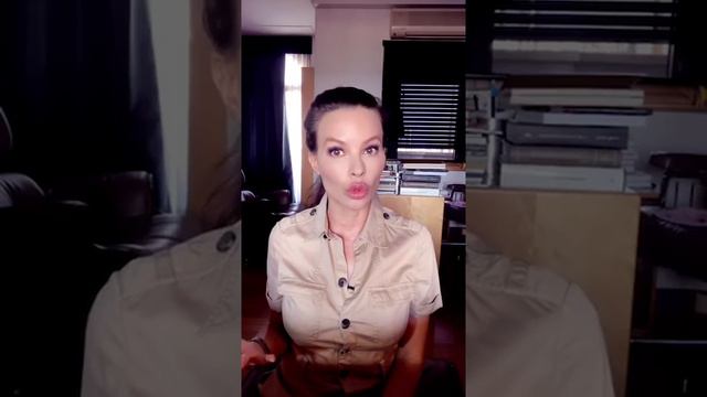 Очень жалко себя? Хорошего не жди - это никуда не ведёт! смотреть онлайн