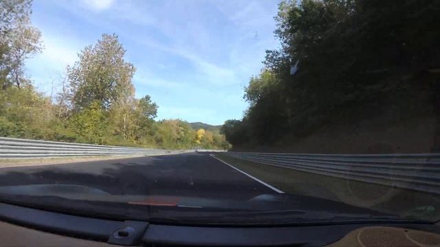 Nürburgring (Nurburgring) Nordschleife track with Porsche 911 996 Carrera Clubsport (GT) смотреть онлайн