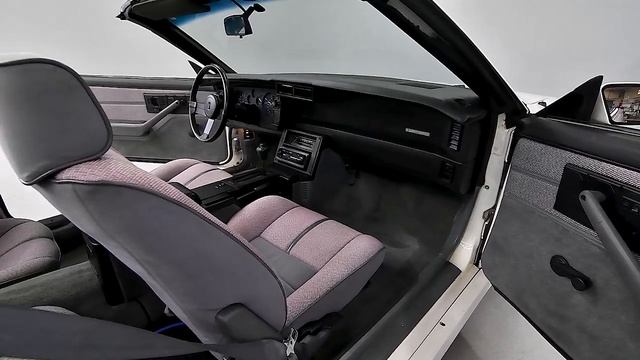 1989 Chevrolet Camaro RS смотреть онлайн