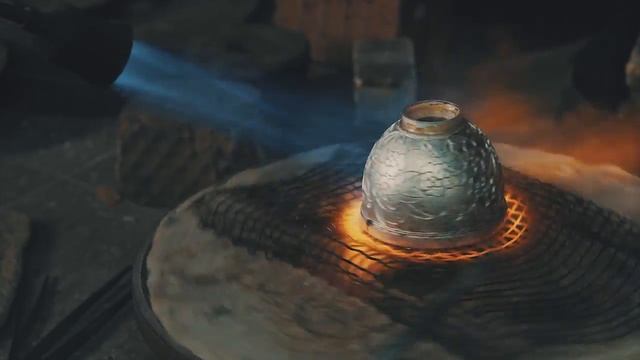 Создание эмалево-филигранной посуды. Производственный цикл. смотреть онлайн