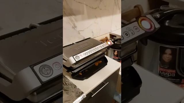 Свиные стейки в электрогриле TEFAL OPTIGRILL+ XL смотреть онлайн