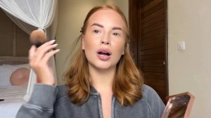 Обзор бронзера от Patrick Ta / как наносится и носится / текстура и цвет / She’s Sculpted