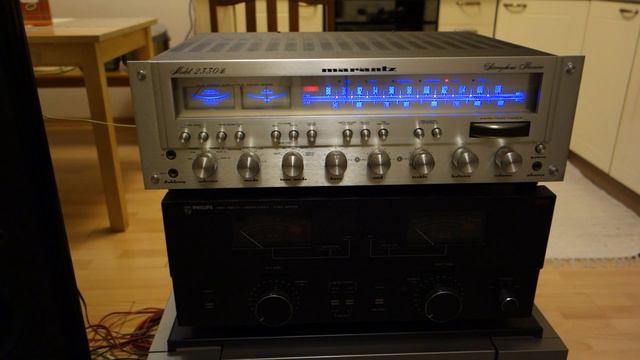 DCM Acoustic Holland & Marantz 2330B смотреть онлайн