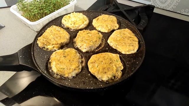 Как приготовить вкусные котлеты из семян льна и супер полезный завтрак с микрозеленью без глютена. смотреть онлайн