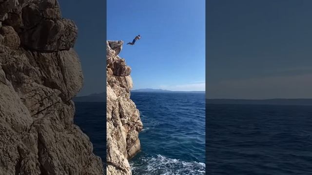 Jump into the sea? смотреть онлайн