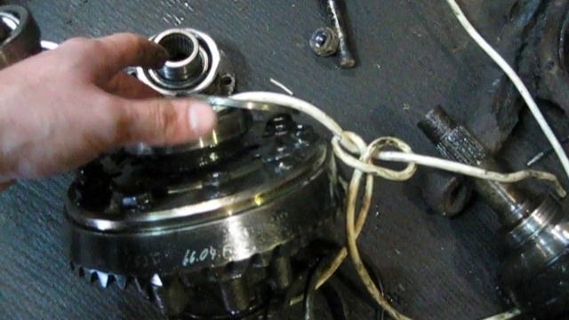 Mercedes Gelеndewagen W461_Обзор моста-донора.avi