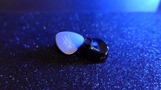 Kaboooom Bass~!!! Kiwi Ears Melody Review смотреть онлайн