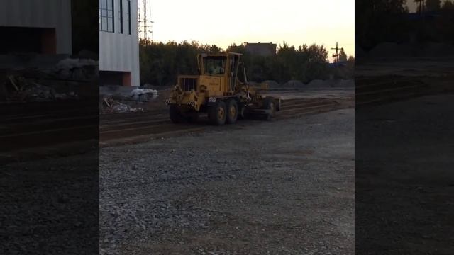 Устройство основания из щебня. Вертикальная планировка. смотреть онлайн