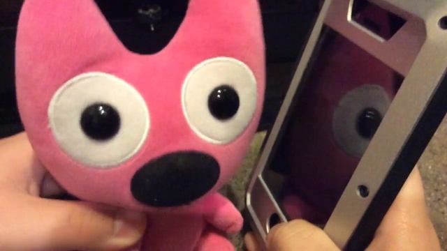 Hoops & Yoyo Shorts: Cell Phone In The Elevator (Manners Ep.4)