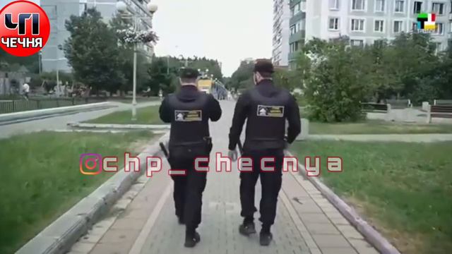 ❗️В Москве ввели патрули чеченцев по контракту администрацией района смотреть онлайн