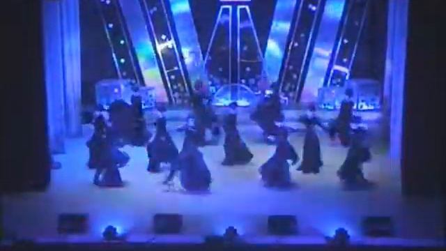 МАУК по Белоярскому району ЦКиД Камертон Образцовый художественный коллектив ансамбль танца РАДУГА смотреть онлайн