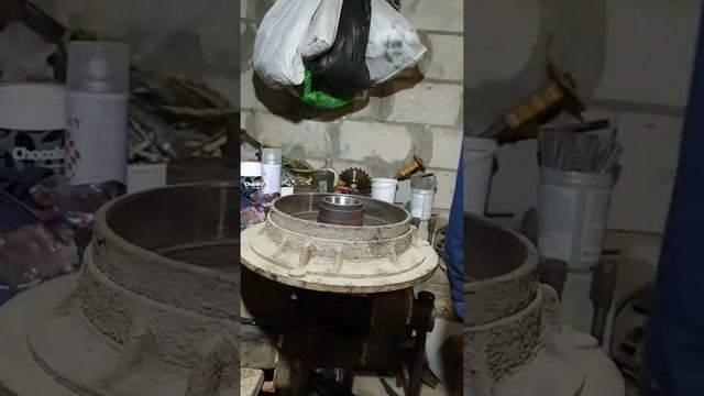 Замена задних ступичных подшипников Таврия смотреть онлайн