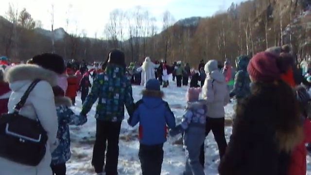 День Рождение Деда Мороза. Каравай. смотреть онлайн