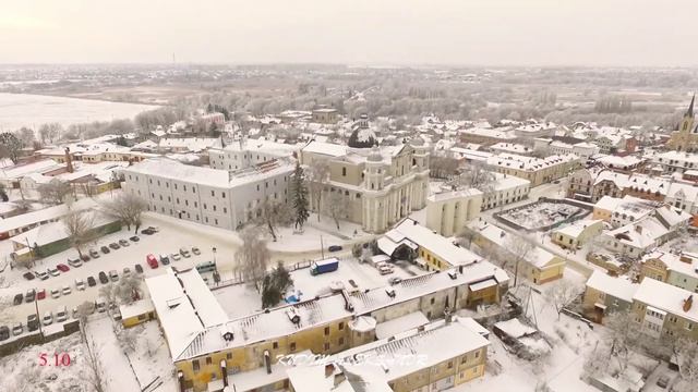 ЗАМОК ЛЮБЕРТА .ЦЕРКВИ ГОРОДА ЛУЦКА С ВЫСОТЫ. смотреть онлайн