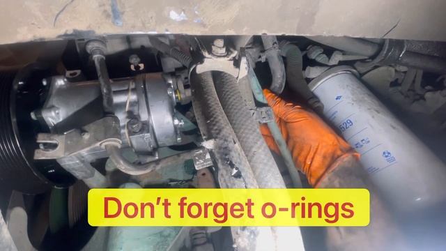 Replace AC compressor Volvo D13