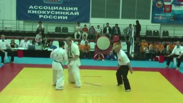 Лаша Габараев 1бой.mp4 смотреть онлайн