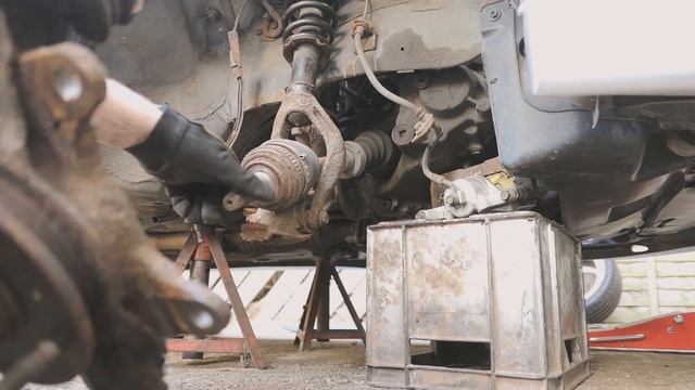 How To Lower A Civic The Old School Way