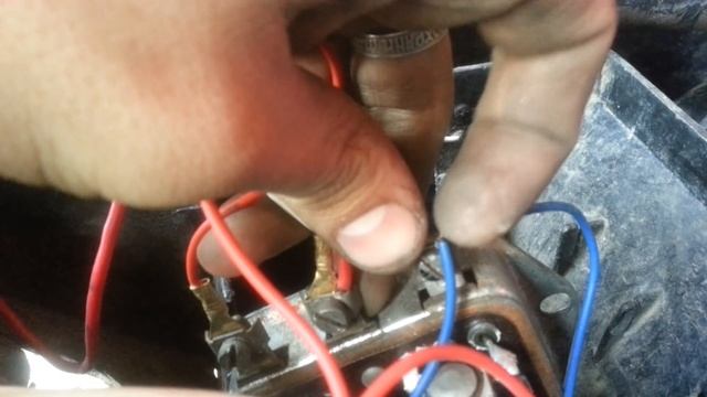 нету зарядки на яве 634. смотреть онлайн