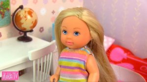 ДЕВОЧКИ СТАЛИ БЛОГЕРАМИ Мультик Барби #Школа Школьные истории с Куклами