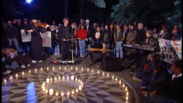 Cyndi Lauper - Strawberry Fields Forever смотреть онлайн