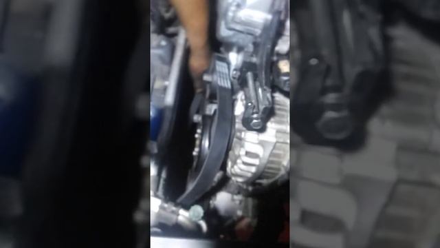 2013 Hyundai accent 1.6 Banda del motor