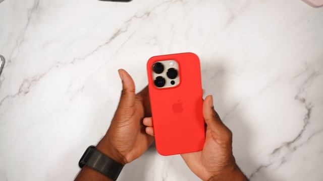 Every iPhone 14 Silicone & Leather Cases on All iPhone 14 Pro Colors! смотреть онлайн