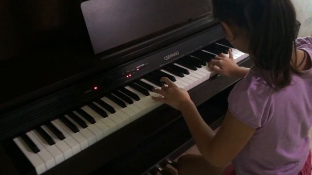 Хоровод фей на пианино. Алиса 8 лет. смотреть онлайн