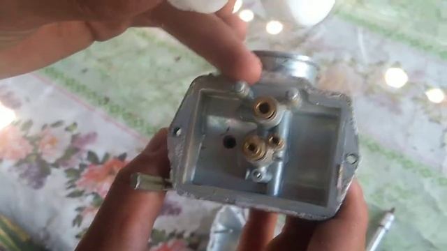 Что делать если течет карбюратор на мопеде АЛЬФА? Ремонт карбюратора. смотреть онлайн