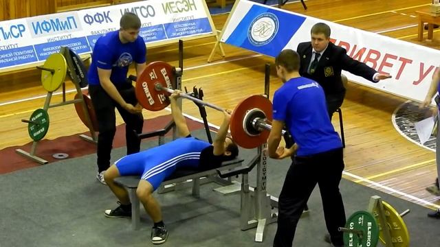 20 декабря 2015. Почепкин Сергей. 1 подход. Жим 90 кг, с.в. 63,05 кг смотреть онлайн