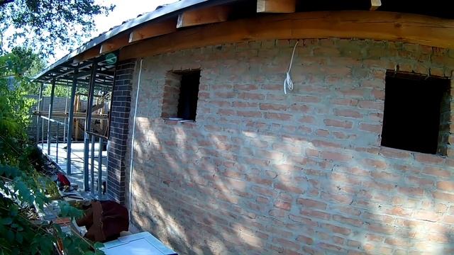 Монтаж сайдинга внахлёст на беседке и хозпомещении. смотреть онлайн