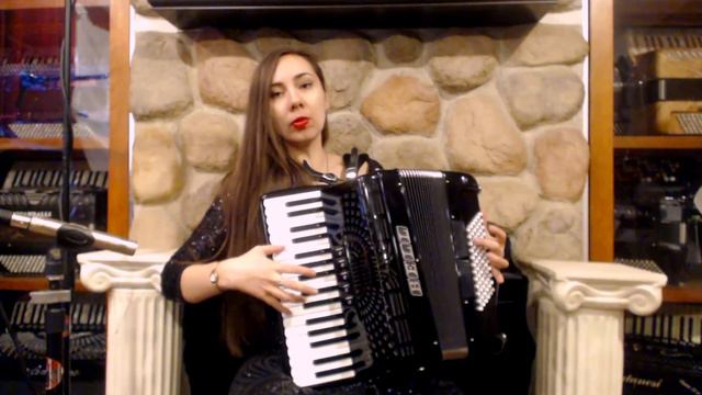 5932 - Excellent Black Bell Dino Baffetti Studio II Piano Accordion LMM 34 72 $3499 смотреть онлайн