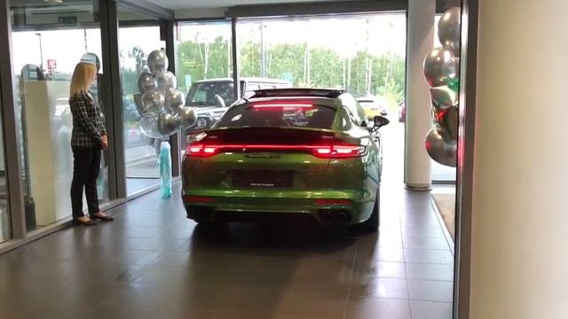 Porsche panamera |когда все в жизни удалось #топ #Porsche #рекомендации #машина #авто смотреть онлайн